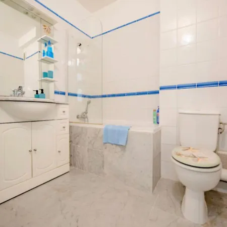 3 Mins From The Appartement Cannes